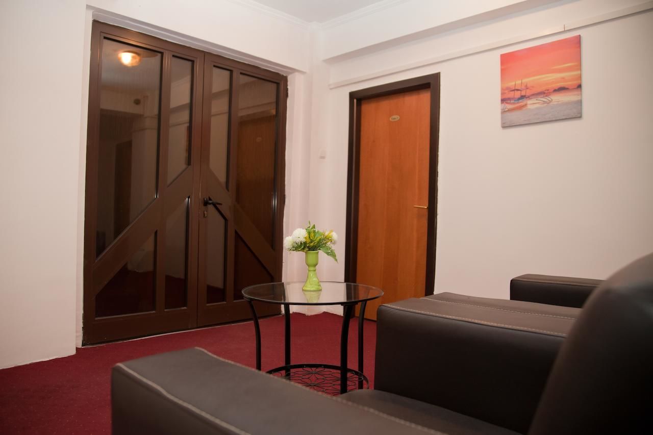 Отель Hotel Metropol Питешти-17