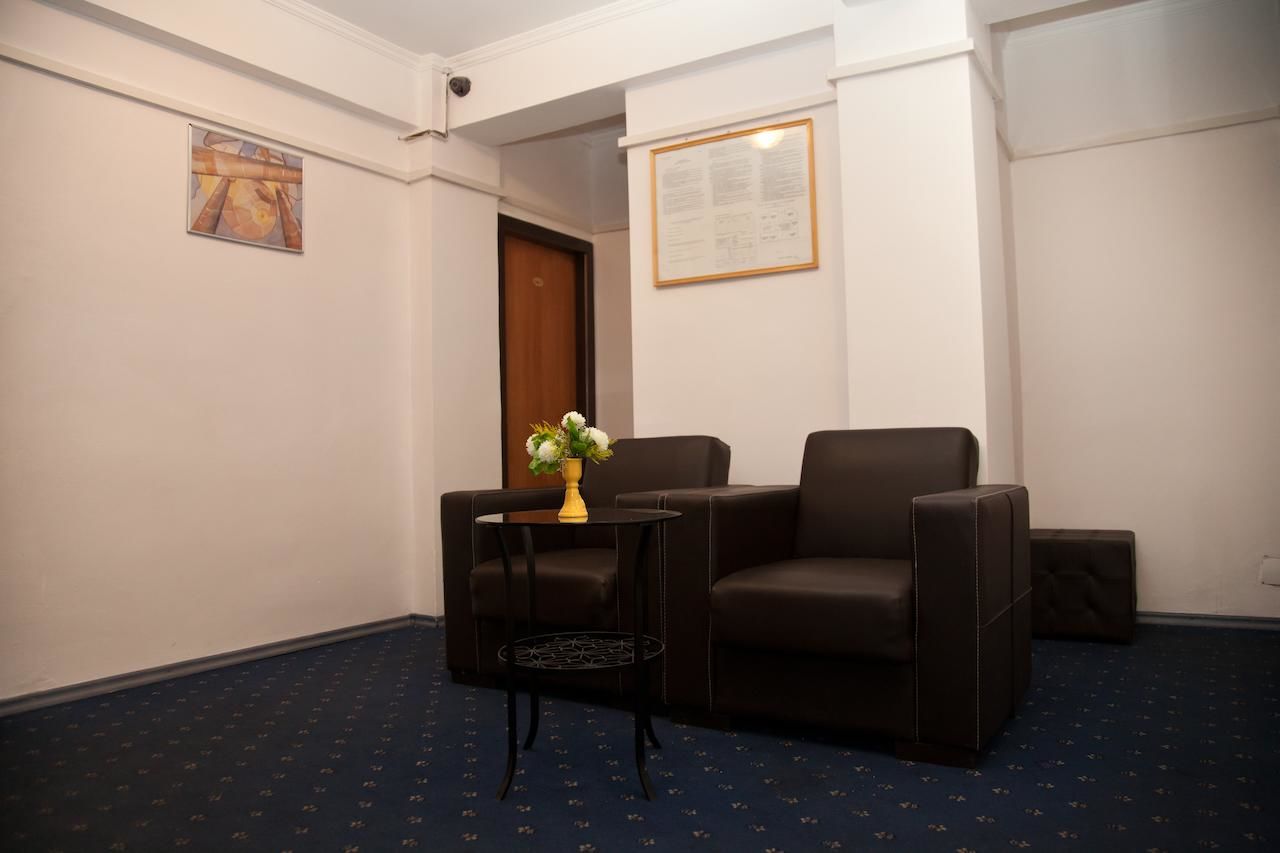 Отель Hotel Metropol Питешти-19