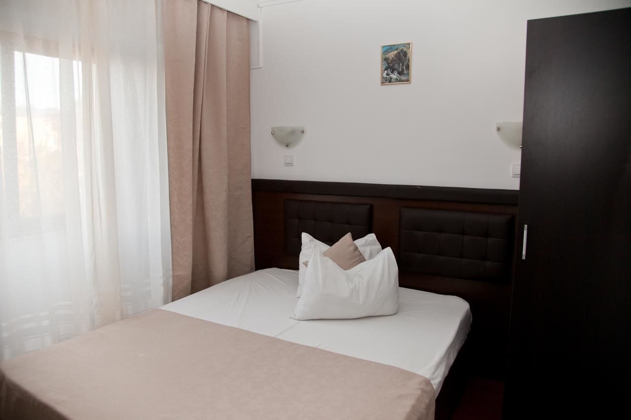 Отель Hotel Metropol Питешти