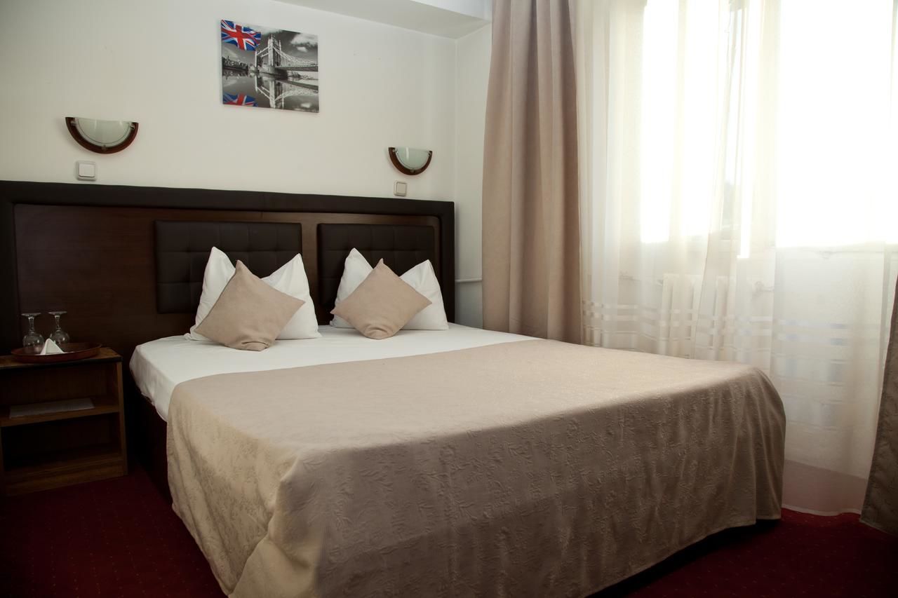 Отель Hotel Metropol Питешти