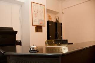 Отель Hotel Metropol Питешти-6